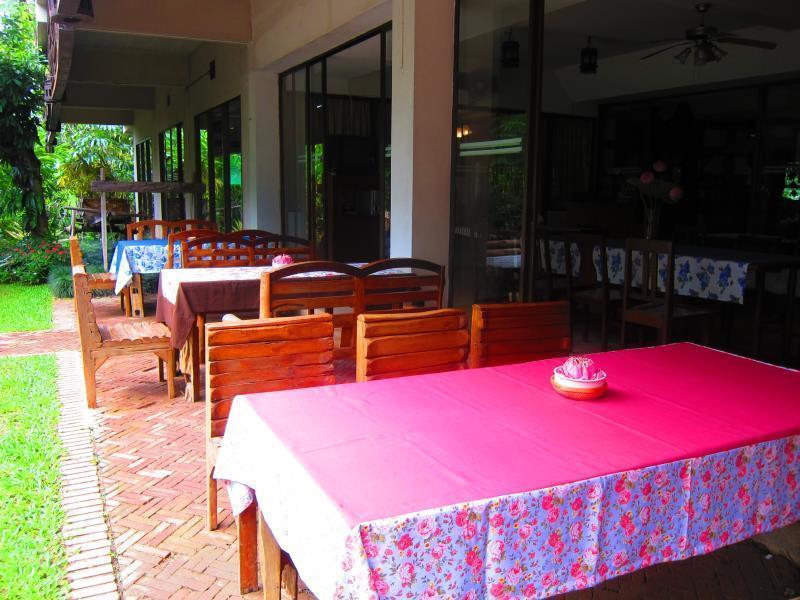 Mae Rim Lagoon Bed & Bakery Dış mekan fotoğraf